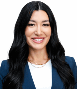 Roxanna Guerra Bio Headshot 750x938 3